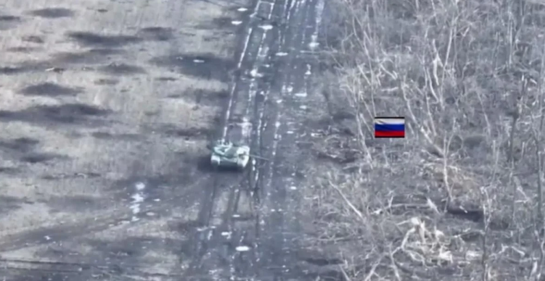 "Дружній вогонь": російський танк розніс свої ж позиції