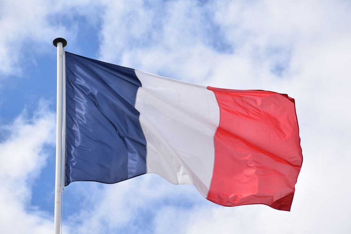 У Франції оголошено найвищий рівень загрози національній безпеці