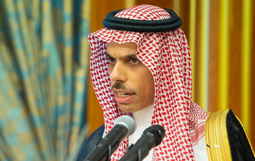 Саудовская Аравия возмутилась наглой ложью Путина и отложила переговоры ОПЕК+