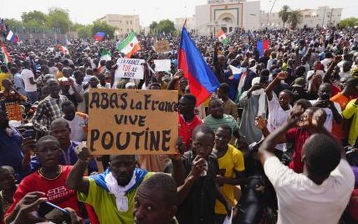 Переворот у Нігері: президент просить світ захистити країну від РФ