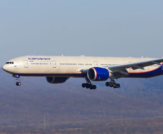  У Росії два пасажирські літаки не долетіли до місця призначення: що сталося 