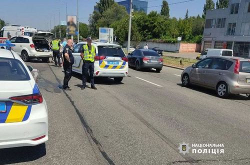 ДТП  у Києві: на Столичному шосе у постраждалої жінки ампутувало ноги