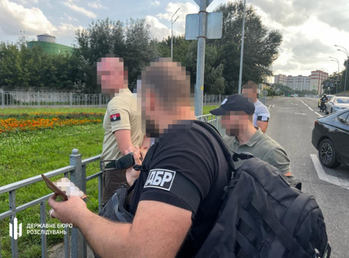 Голові однієї з ВЛК у Києві оголосили підозру. Він допомагав "ухилянтам" втекти за кордон