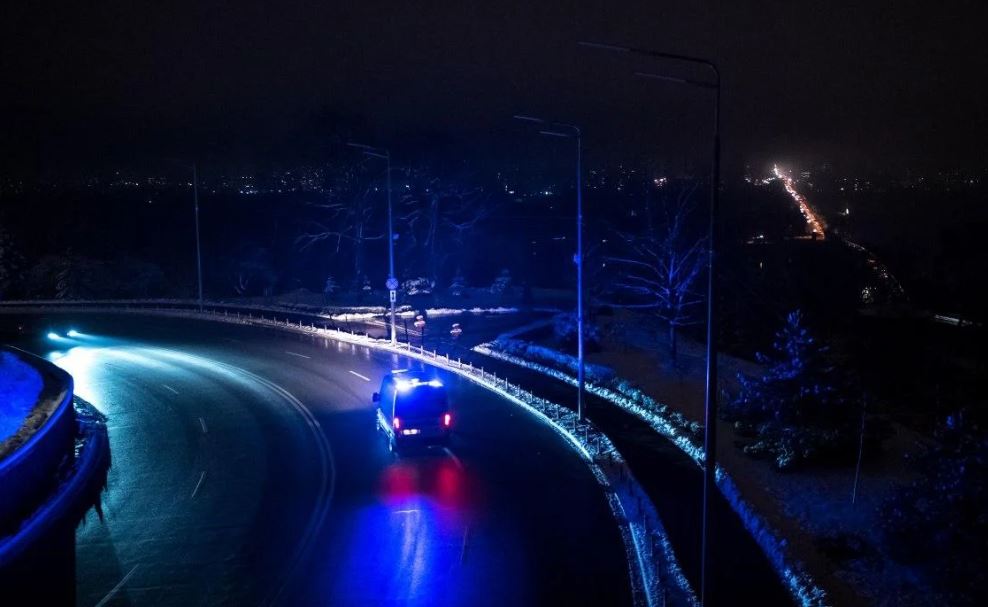 Світло знову за графіками. В Україні скасували екстрені відключення