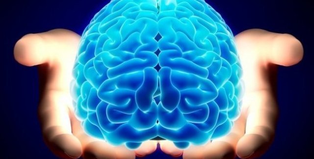 Що насправді робить мозок молодшим? – Оксана Скиталінська 