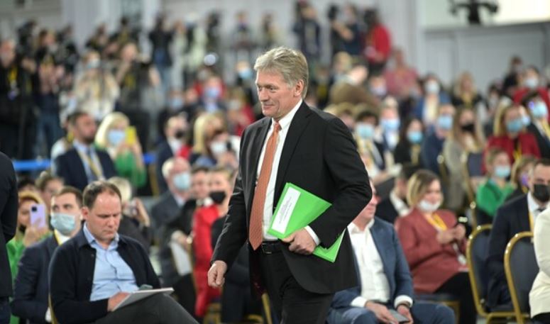 Путін готовий говорити з Макроном, - Пєсков