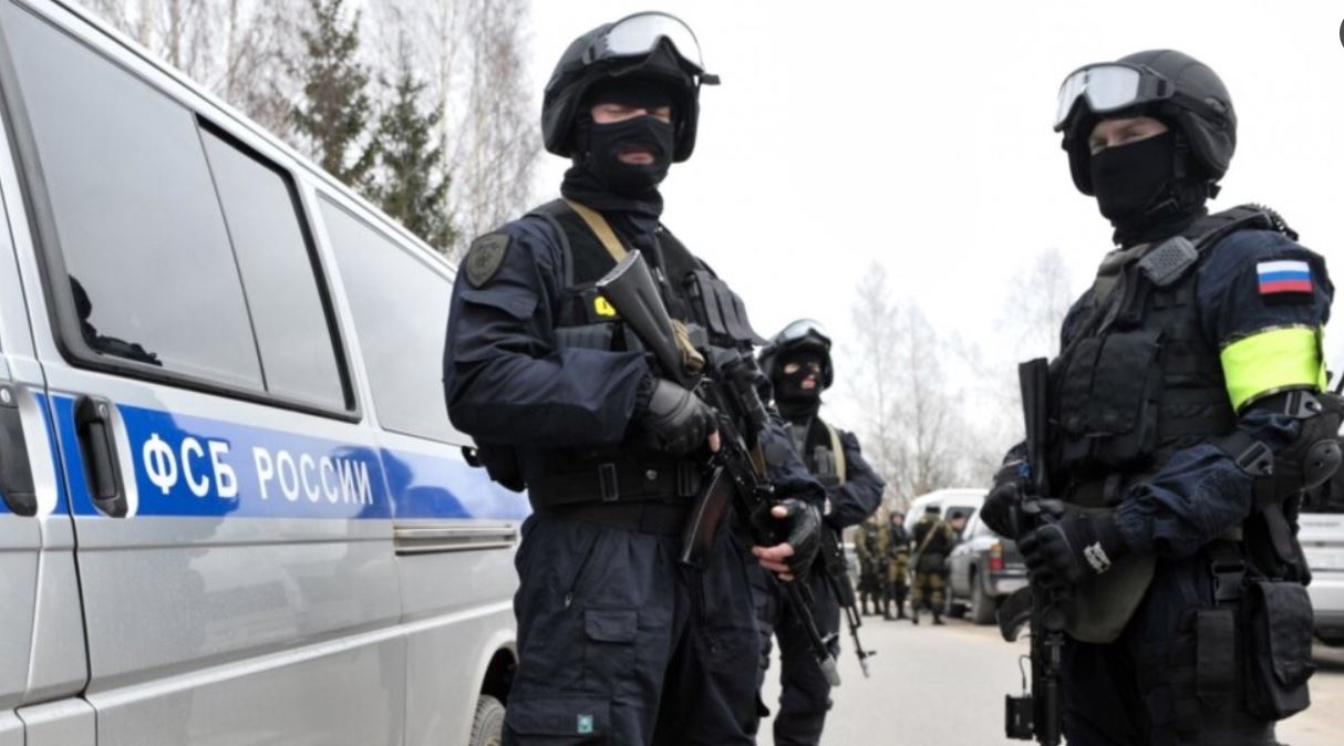 Влаштовували молебні за Зеленського: ФСБ затримала членів "секти", які вихваляли ЗСУ