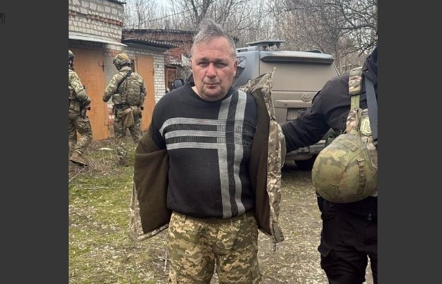 У Слов’янську затримали чоловіка, який перебував у СЗЧ і підозрюється у вбивстві поліцейського, — Нацполіція У Слов’янську затримали чоловіка, який перебував у СЗЧ і підозрюється у вбивстві поліцейського, — Нацполіція