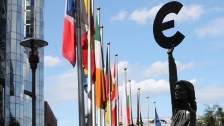 У ЄС пропонують запровадити новий податок через стрибок цін на пальне