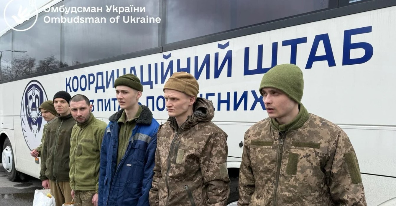 Їх викрали з власних домівок: з російського полону звільнили 7 цивільних — Лубінець Їх викрали з власних домівок: з російського полону звільнили 7 цивільних — Лубінець