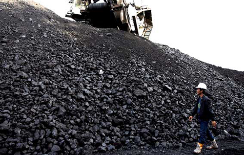 У ЄС не планують повертатись до постачання російського викопного палива, - єврокомісар