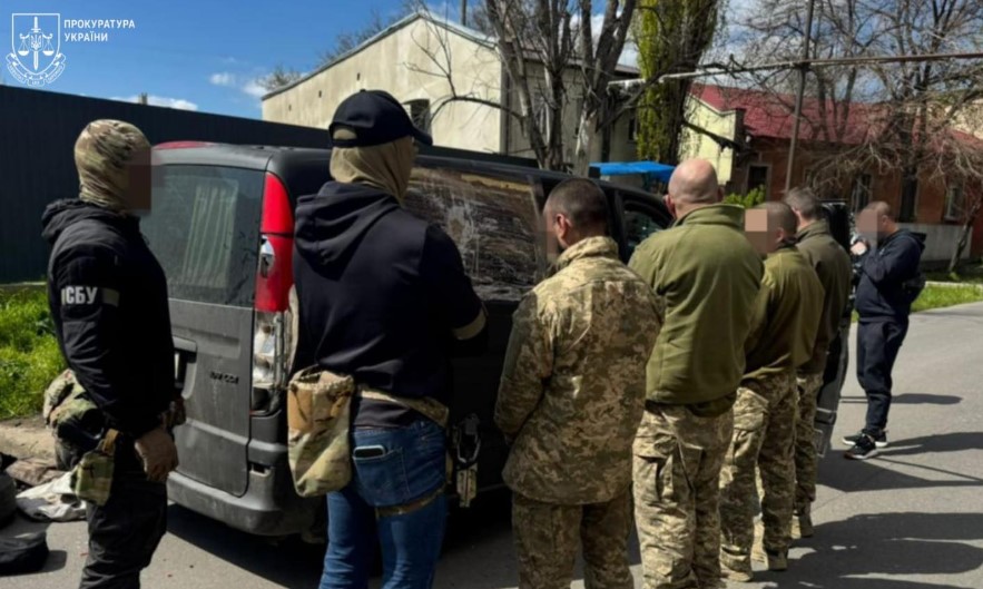 Грошей не брали, нікого не били: затримані в Одесі працівники ТЦК зробили заяви на суді