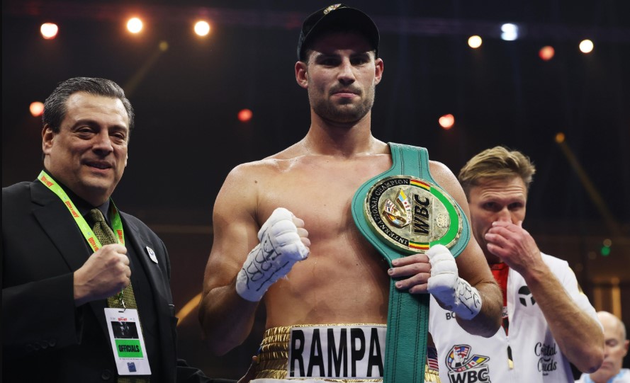 Непереможений український боксер здобув яскраву перемогу в США