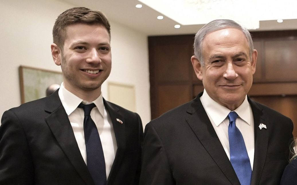 "Насолоджується життям у США": їзраїльські солдати засудили сина Нетаньягу, який не воює проти ХАМАСу