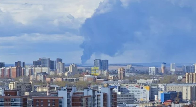 Удар по Пермі: супутникові знімки показали, що випалено 70% нафтоперекачувальної станції