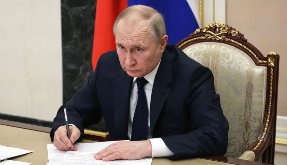 Путін раптово перестав їздити Росією: ЗМІ дізналися, чого він боїться Путін раптово перестав їздити Росією: ЗМІ дізналися, чого він боїться