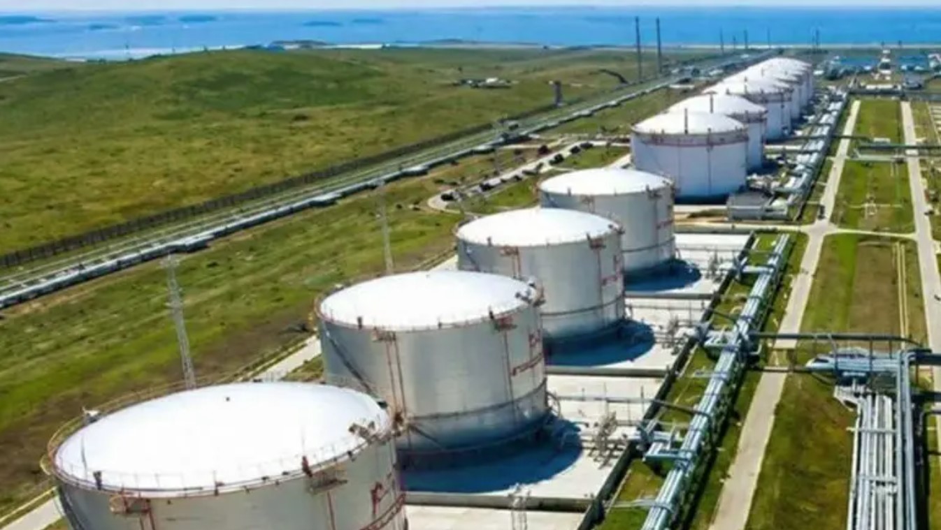 Дрони СБУ уразили ключовий комплекс перевалки вуглеводнів на півдні Росії Дрони СБУ уразили ключовий комплекс перевалки вуглеводнів на півдні Росії