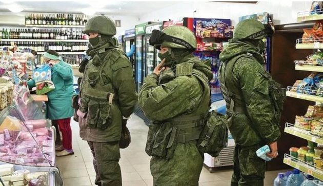 Розвідка Польщі впевнена, що "зелені чоловічки" можуть зʼявитися у країнах Балтії 