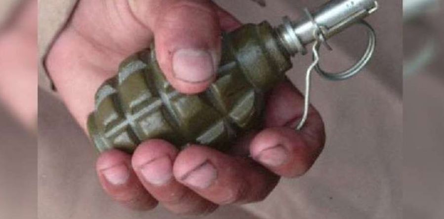 У Кам'янському порушник військового обліку кинув гранату в патруль, поранені троє людей У Кам'янському порушник військового обліку кинув гранату в патруль, поранені троє людей