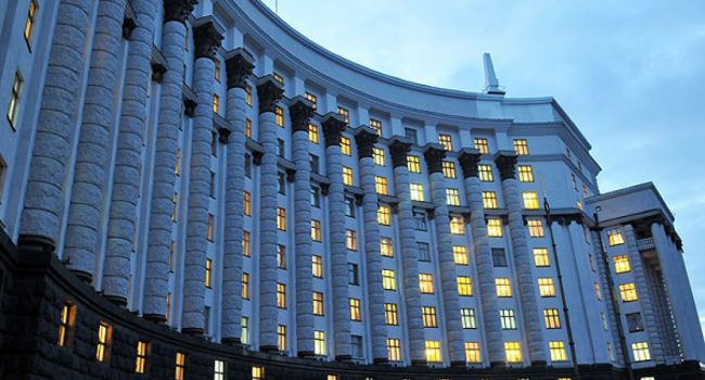 Україна оновлює політичну стратегію: хто очолить уряд Україна оновлює політичну стратегію: хто очолить уряд