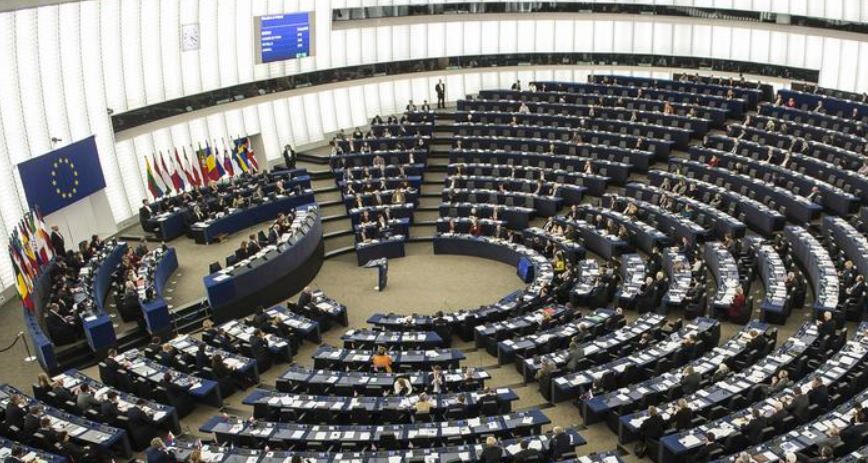Генпрокурор Польщі звернувся до Європарламенту щодо затримання проросійського депутата Брауна Генпрокурор Польщі звернувся до Європарламенту щодо затримання проросійського депутата Брауна