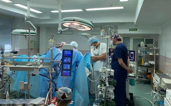 Збір на медичну допомогу: в операційну потрібен кондиціонер, нитки та леза вже оплачені