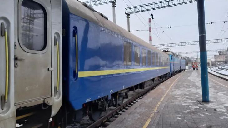 Ворог ударив по поїзду Київ-Суми