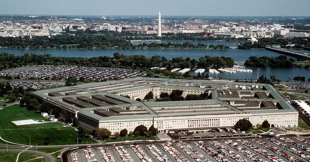 Пентагон вимагає від ВПК США різко прискорити виробництво зброї через виснаження запасів Пентагон вимагає від ВПК США різко прискорити виробництво зброї через виснаження запасів