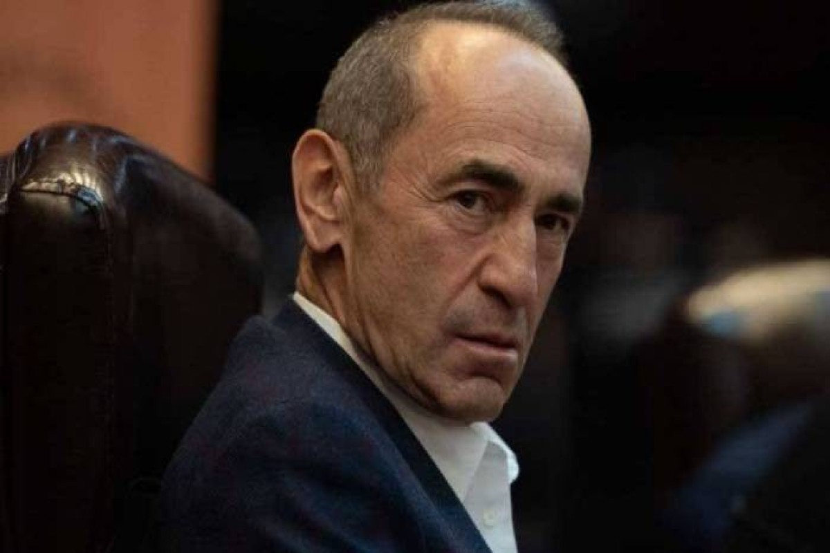 Експрезидента Вірменії Кочаряна звинуватили в корупції і відвезли в лікарню Експрезидента Вірменії Кочаряна звинуватили в корупції і відвезли в лікарню