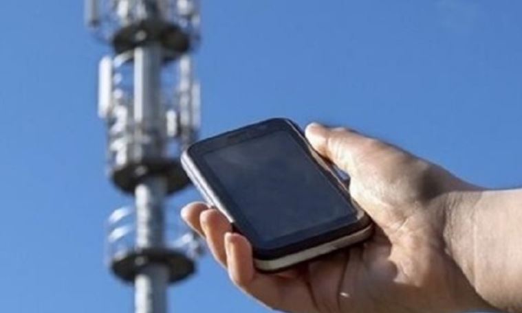 Дві SIM-картки та два провайдери: Мінцифри пояснило, чи врятують вони від блекаутів Дві SIM-картки та два провайдери: Мінцифри пояснило, чи врятують вони від блекаутів