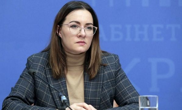 Новий представник у Фонді відбудови: Кабмін призначив Юлію Свириденко замість Єгора Перелигіна Новий представник у Фонді відбудови: Кабмін призначив Юлію Свириденко замість Єгора Перелигіна