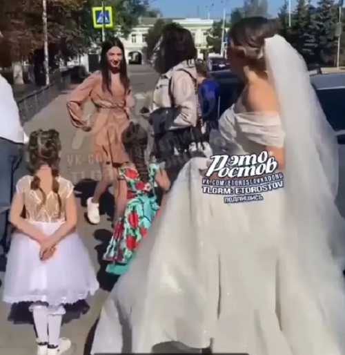 "Ще не вмерла Україна, якщо ми гуляєм так": пісня Сердючки на весіллі в РФ викликала істерику, на місце викликали поліцію. ВІДЕО