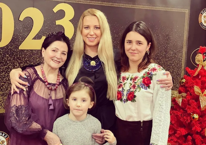Дочка Ніни Матвієнко вийшла на зв'язок і публічно звернулася до мами в день її народження