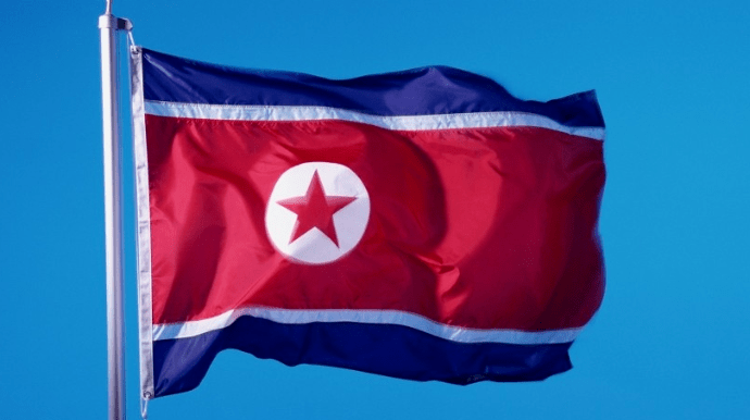 КНДР погрожує завдати ядерний удар по американському авіаносцю біля берегів Південної Кореї