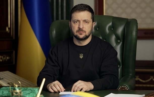 Зеленський відреагував на заяву Макрона про відправлення західних військ в Україну
