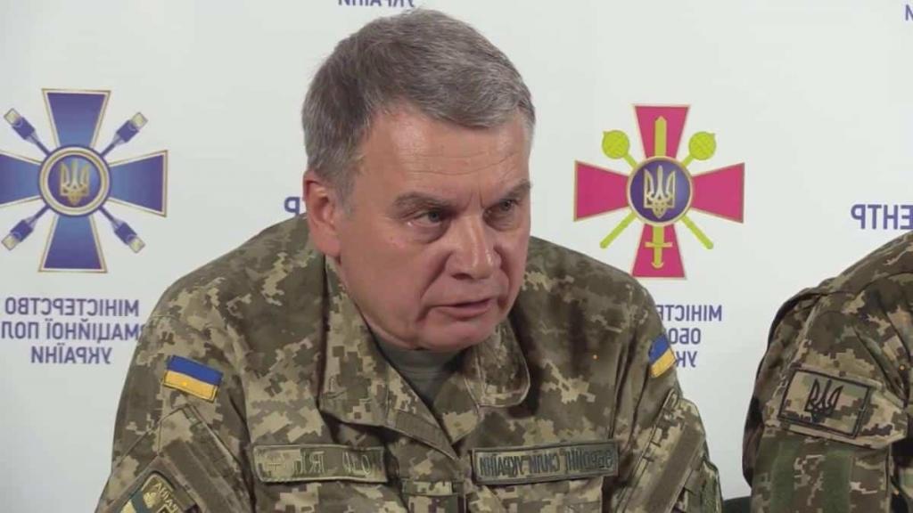 Бутусов: Министр обороны Таран обязал штрафовать и лишать премий военнослужащих за ведение ответного огня по российским оккупантам!