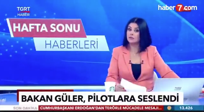 Турецький телеканал звільнив ведучу через горнятко Starbucks: що трапилося