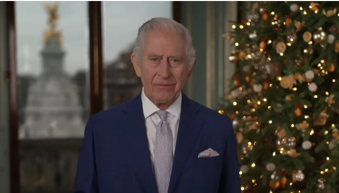 Король Чарльз ІІІ у різдвяній промові згадав про війну в Україні і пообіцяв зробити все для миру в світі