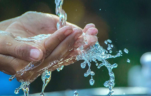Єврокомісія порадила країнам ЄС почати потихеньку економити воду