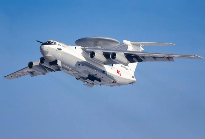 Збиття літака А-50: у Росії назвали кількість загиблих льотчиків