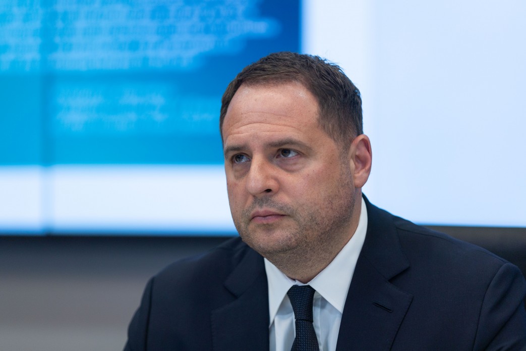 Зеленський виключив Єрмака зі складу РНБО і Ставки верховного головнокомандувача