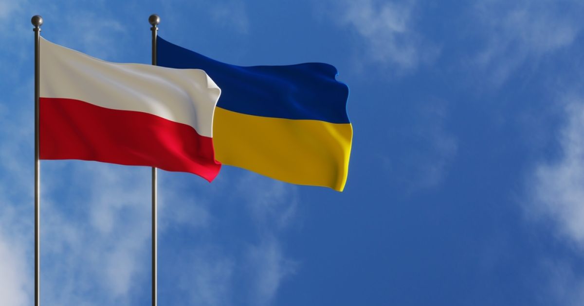 Польща та Україна ведуть перемовини про тимчасове закриття кордону для торгівлі товарами, – Туск