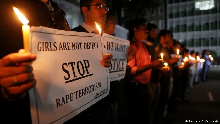 Индия, казнь, изнасилование, студентка, дело