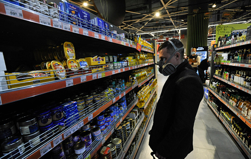 У Києві вводять обмеження щодо відвідування магазинів та аптек