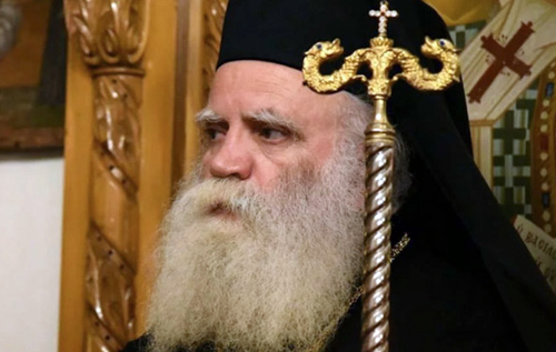 В Греции задержали митрополита за службу во время карантина