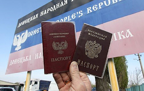 "Власти" "ДНР" и "ЛНР" объявили полную изоляцию от России и запретили своим гражданам получать российские паспорта