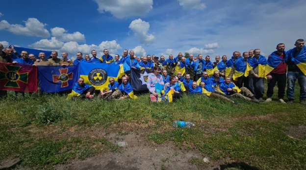 Україна повернула 71 захисника і чотирьох цивільних із полону РФ