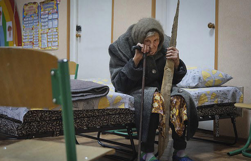 "Ішла перехрестившись і думала, чи не в мене стріляють", - 98-річна жінка розповіла, як тікала з Очеретино