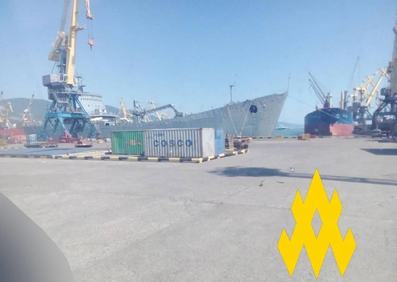 Агенти "Атеш" зафіксували розвантаження крилатих ракет у порту Новоросійська