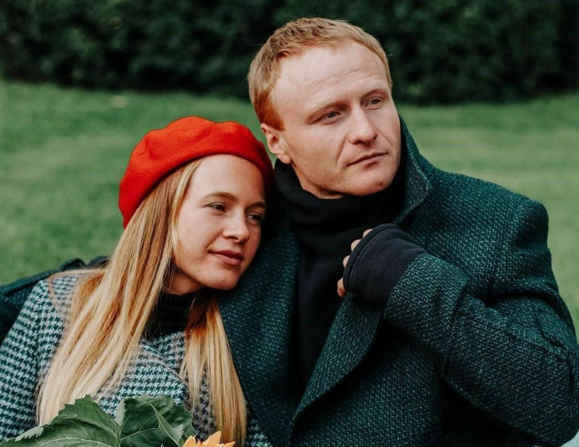 "Історія нашої пари скінчилася": відомий український актор розлучився з дружиною-росіянкою